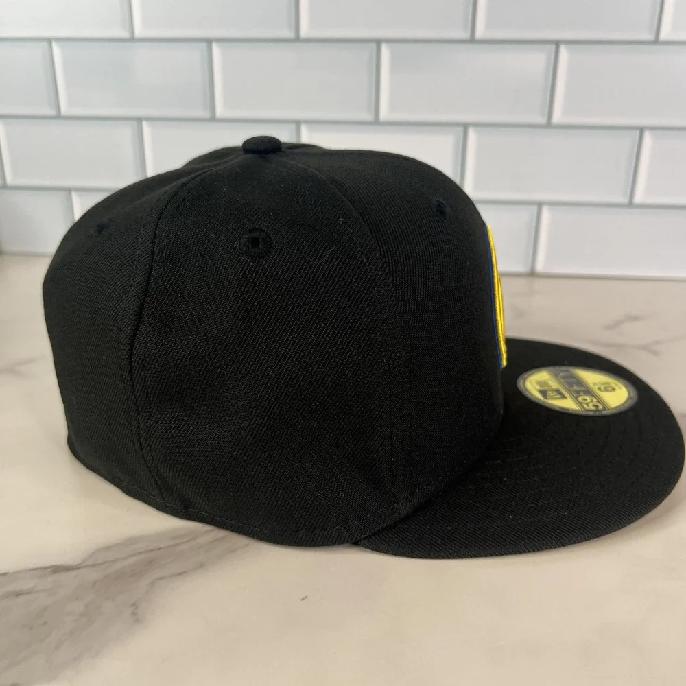 Golden State Warriors Hat Cap Fitted Mens 6 7/8 Black NBA Basketball New Era